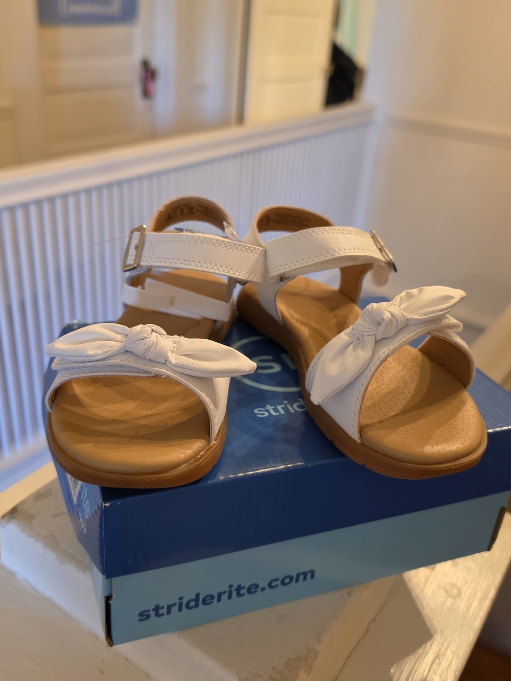 Stride Rite White Bow Strap Girls' Sandals